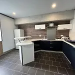 Huit Villa Cosqueville